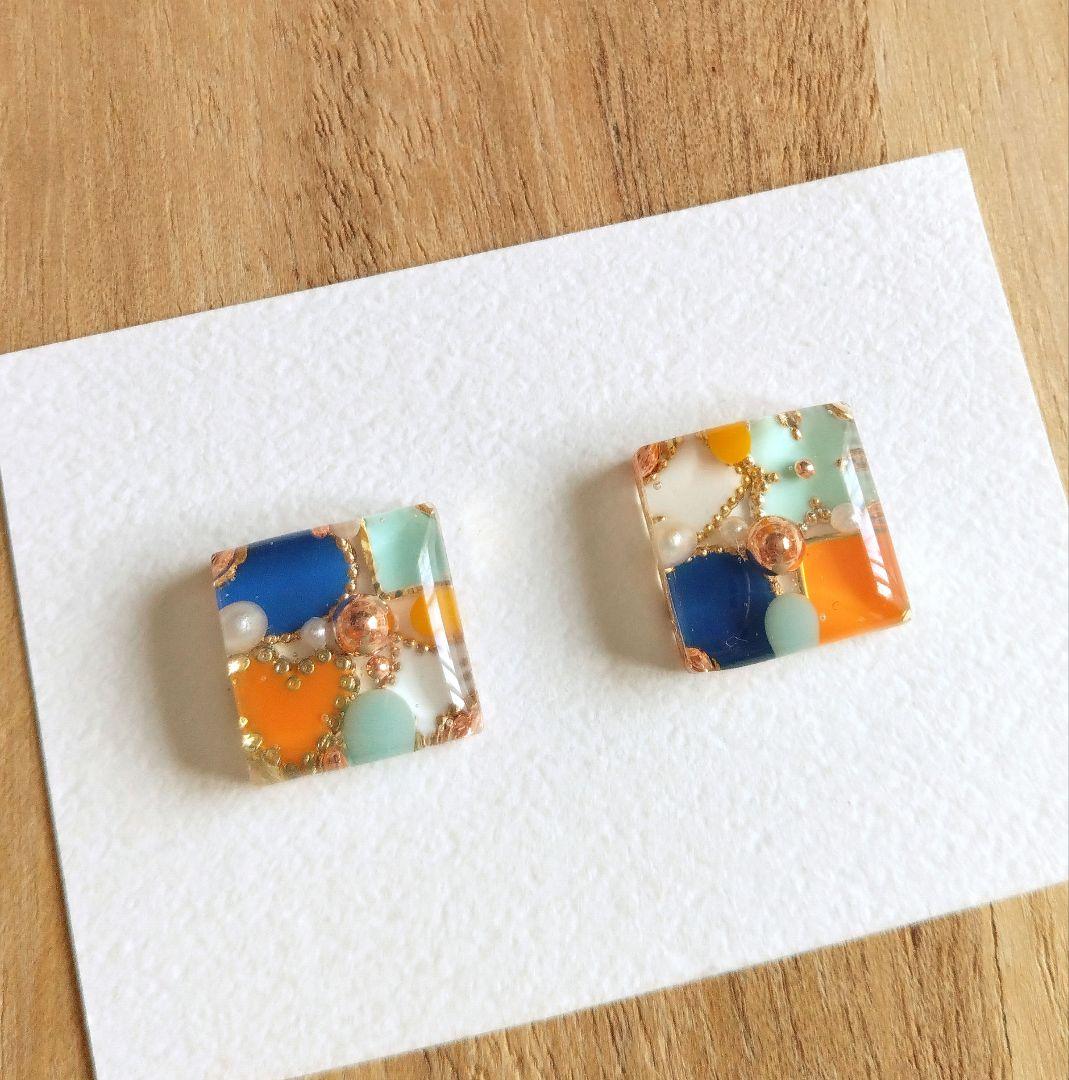 no.112 ハンドメイド レジン ピアス イヤリング