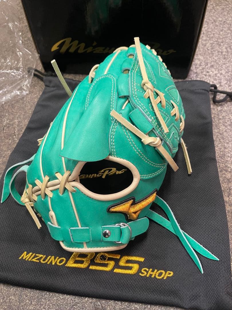 【早い者勝ち！】 ミズノプロ硬式オーダーグラブ投手用