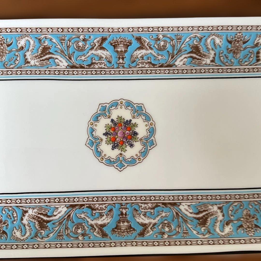 ウェッジウッド　フロレンティーン　ターコイズ　サンドウィッチ　プレート　スクエア