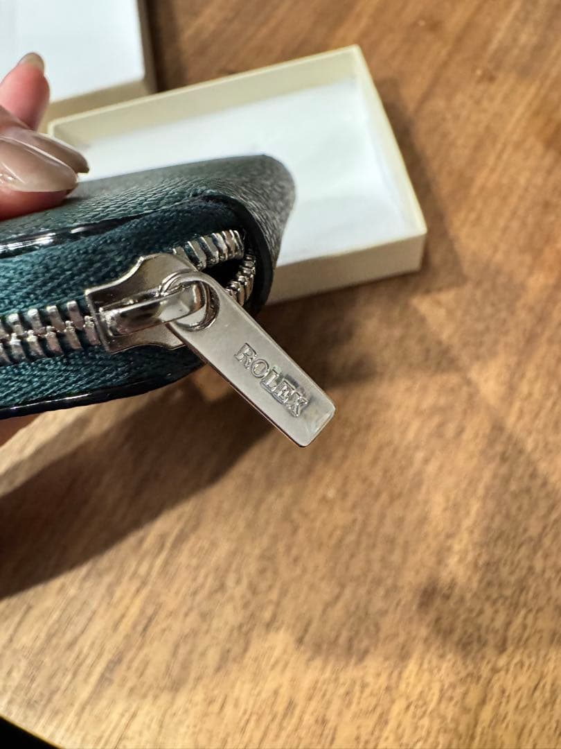 ROLEX グリーン ケース