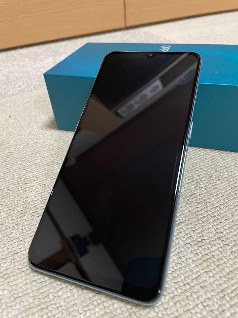 OPPO Reno3 A グラデーションホワイト