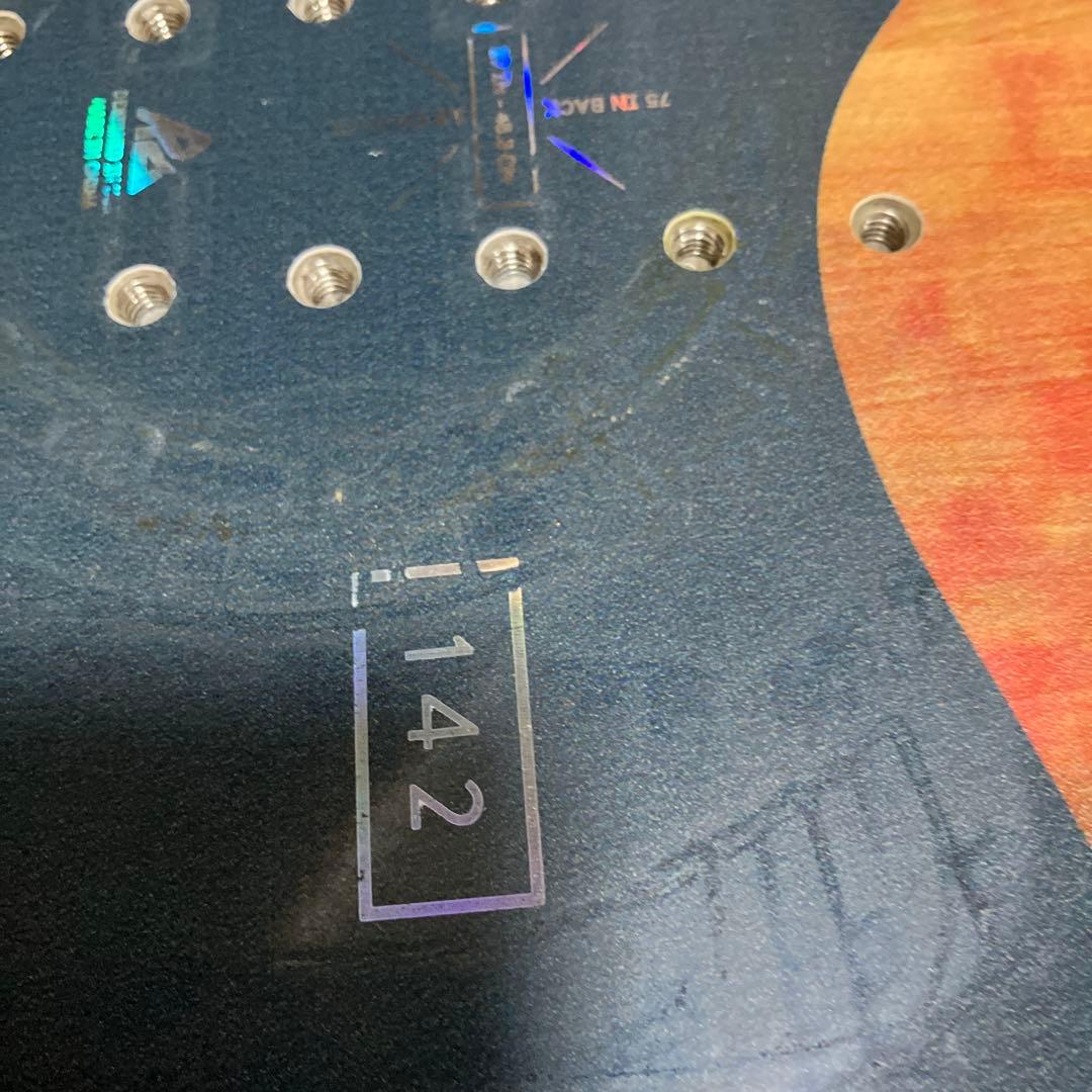 値下げ　K2 スノボ　板　142 SKY LITE ワックス済み