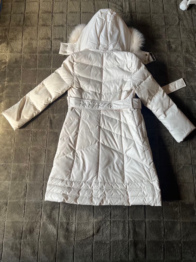 Pinky&Dianne オフホワイトロングダウンジャケット
