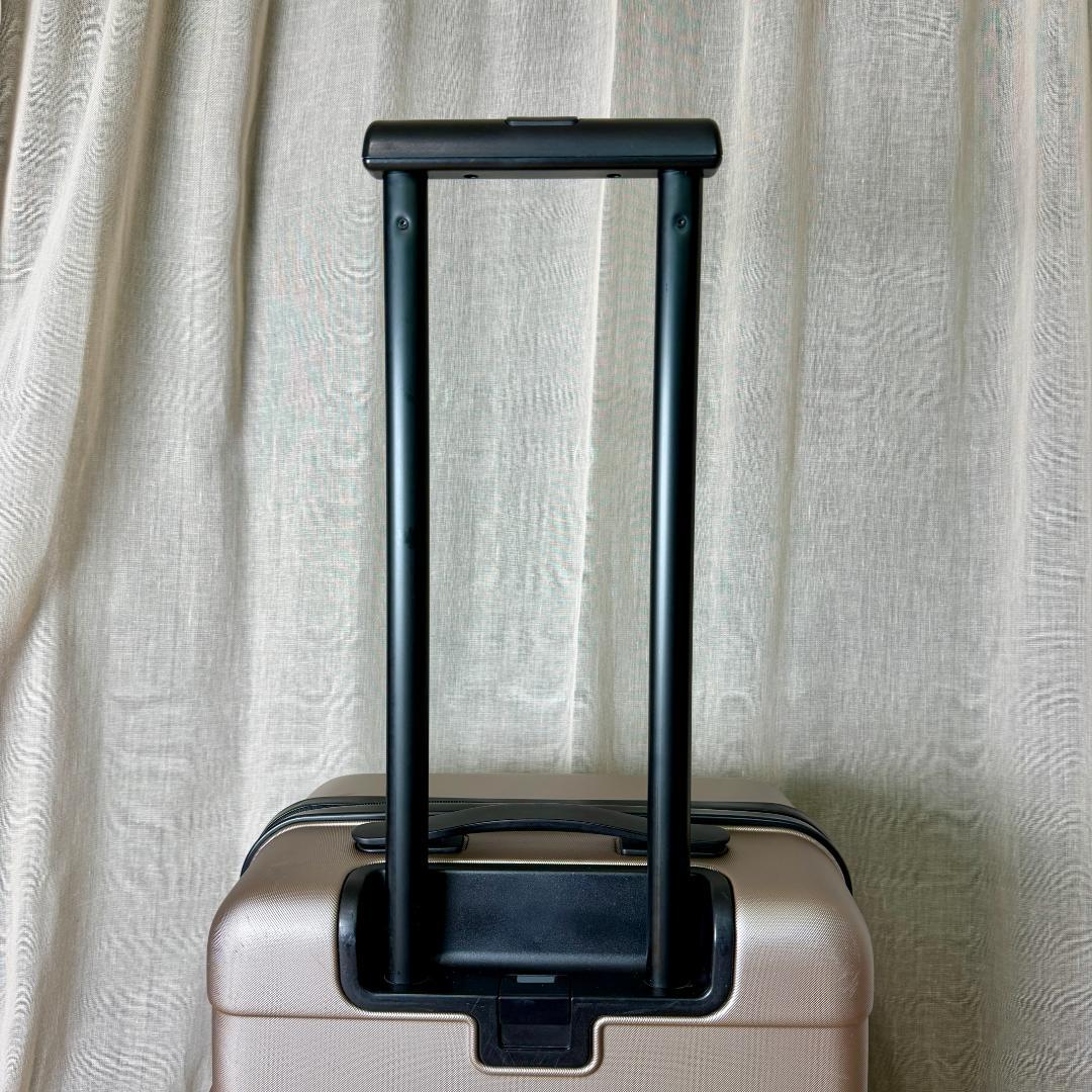 無印良品 バーの高さを自由に調節できるストッパー付き キャリー 35L