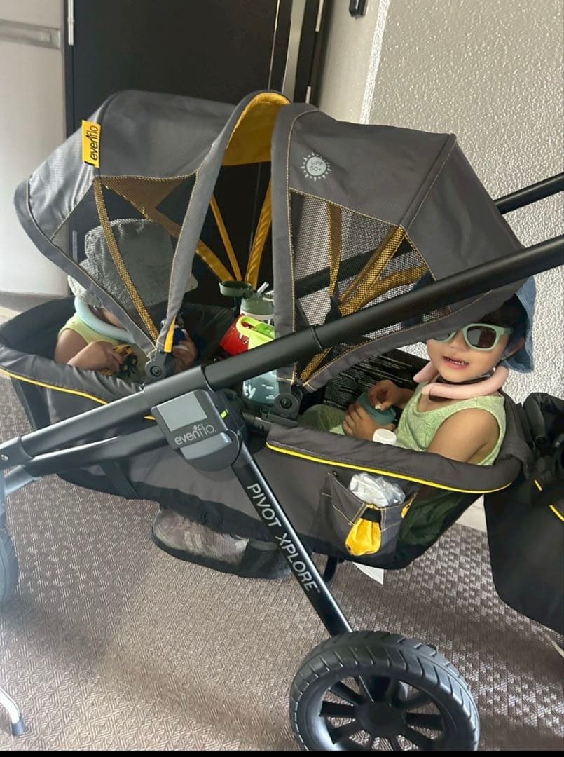 ゆ*こ様 [クリスマスセール]PIVOT XPLORER ベビーカー