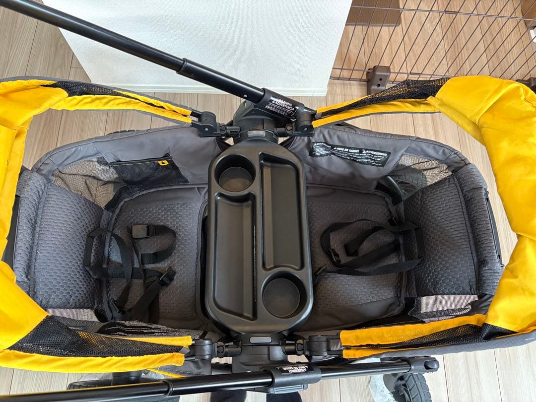 ゆ*こ様 [クリスマスセール]PIVOT XPLORER ベビーカー