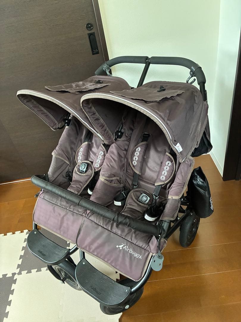 エアバギー　ココダブル⭐︎レインカバー付き