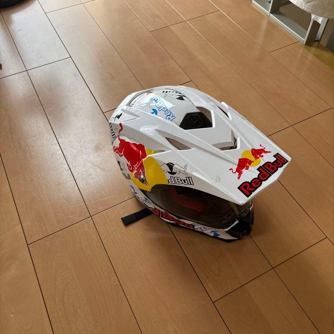 Red Bull フルフェイスヘルメットセット