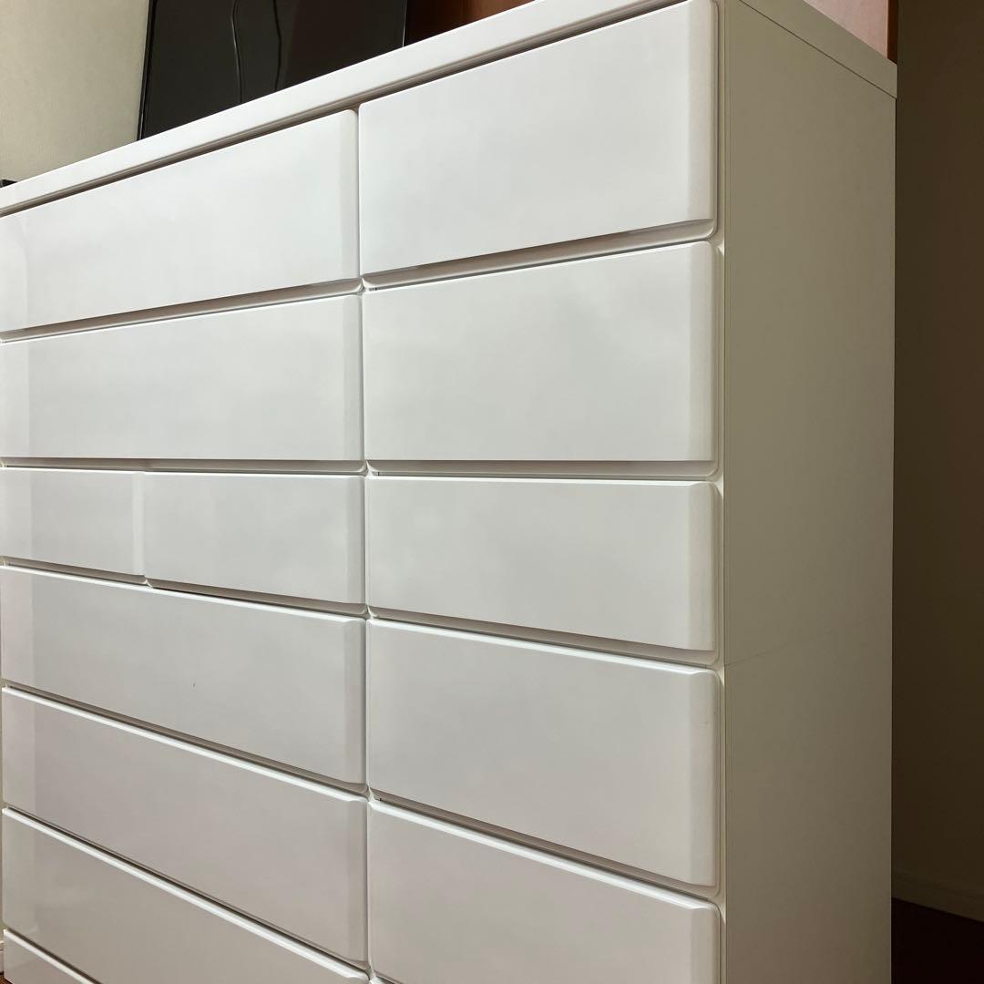 洋服タンス　真っ白　大きめ