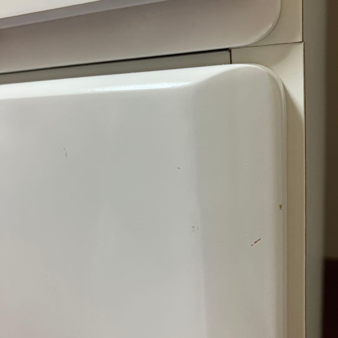 洋服タンス　真っ白　大きめ