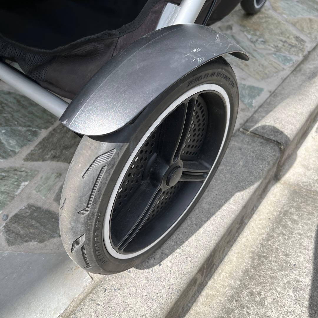 【値下げ】　Phil & Teds Dash 2人乗り　ベビーカ　三輪