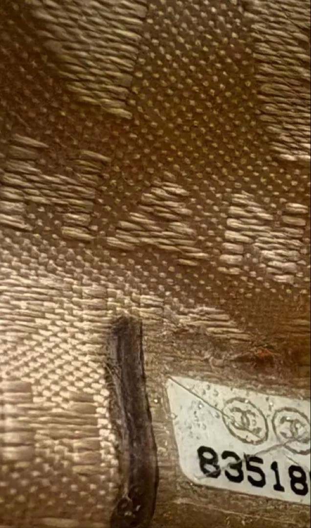 CHANEL ベージュ トートバッグ　チョコバー　カーフスキン