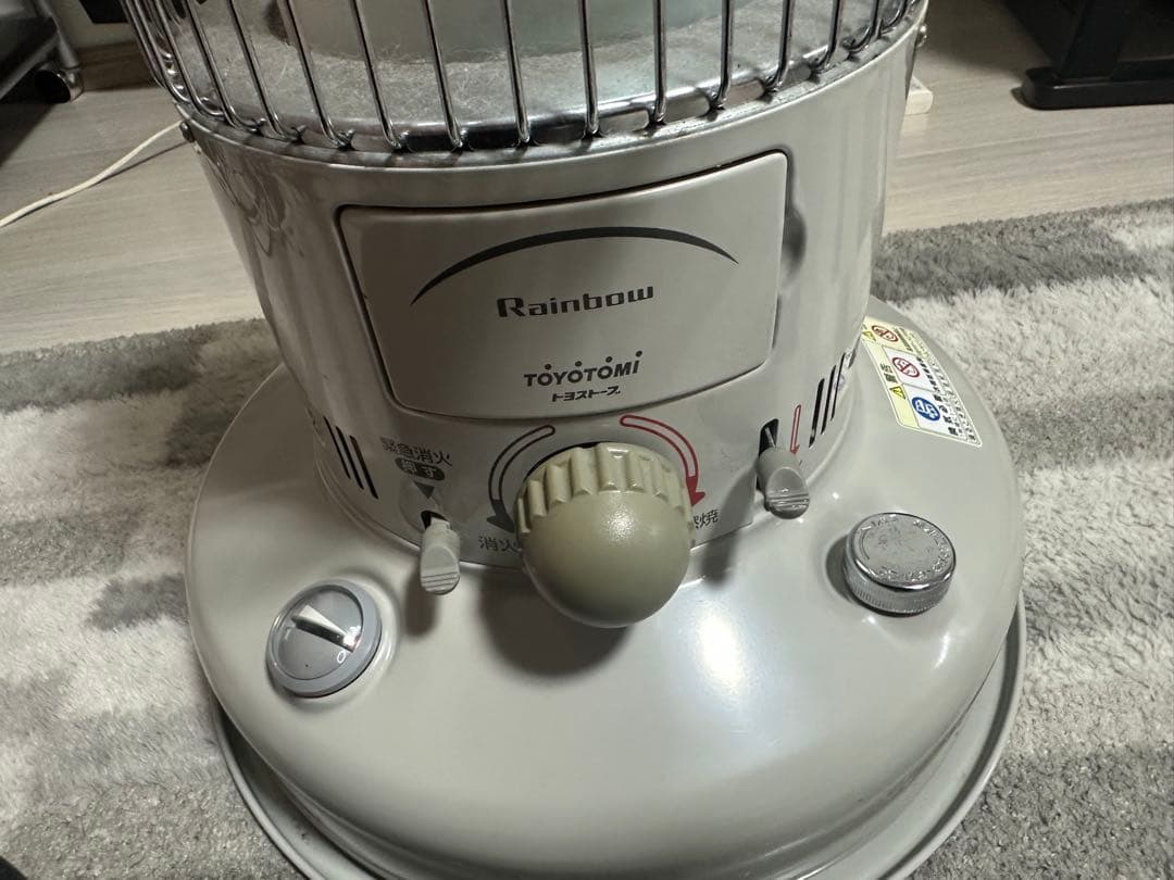 トヨトミ　対流型　レインボーストーブ RB-25E