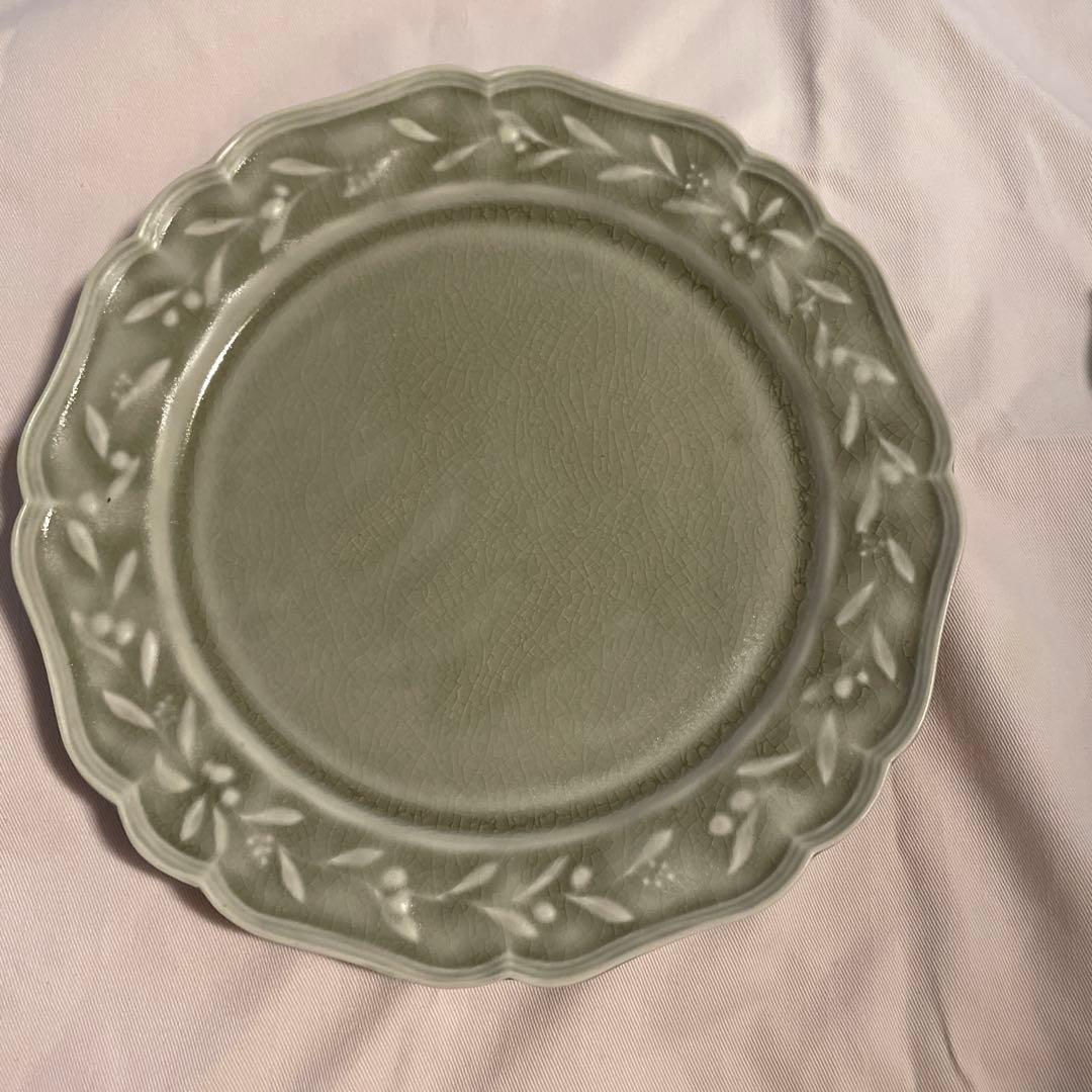 阿部慎太朗　2枚セット　平皿　レリーフ　オリーブ　新品