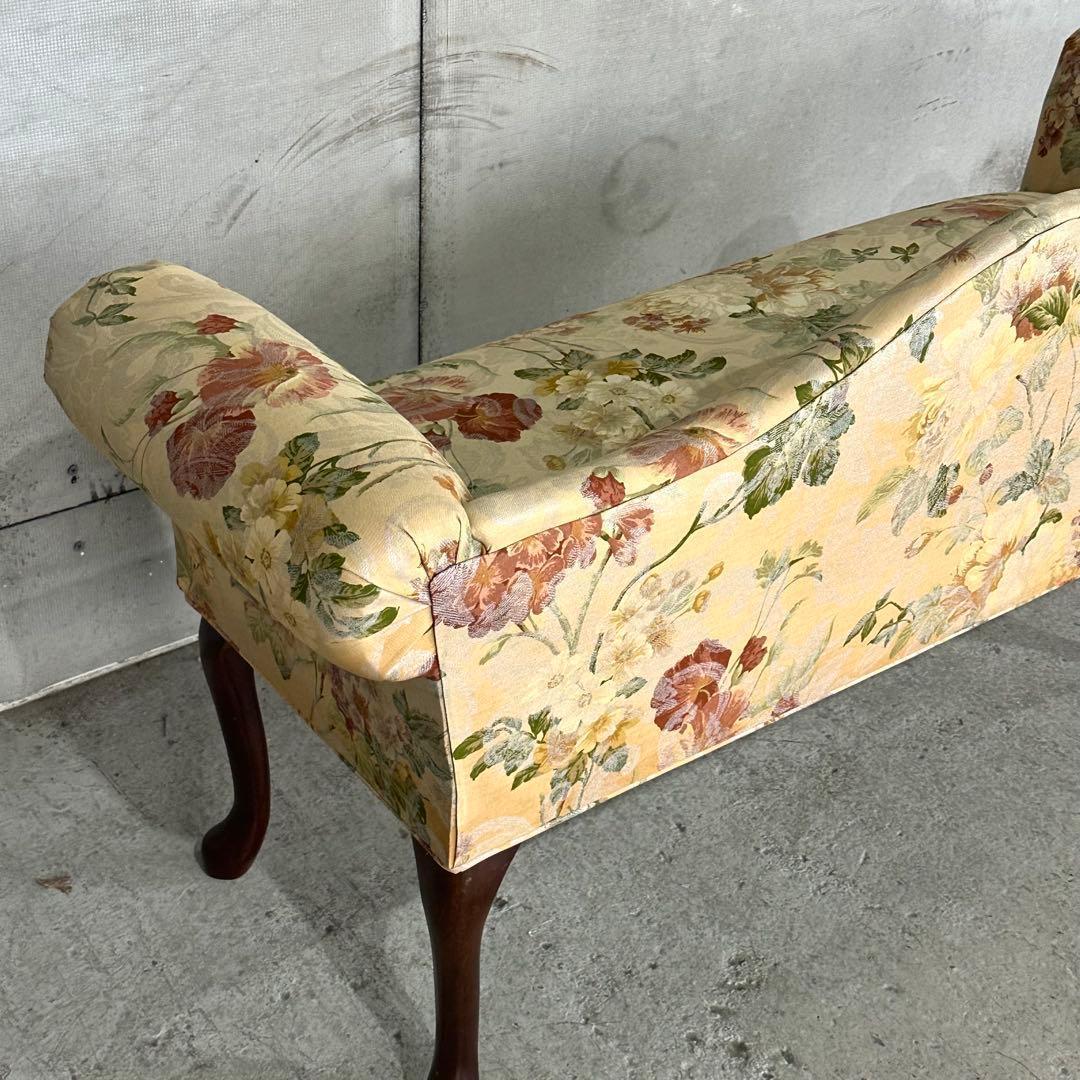 ✿英国クラシック調✿ 花柄カウチソファ｜猫脚 アーム付き｜アンティーク調 長椅子