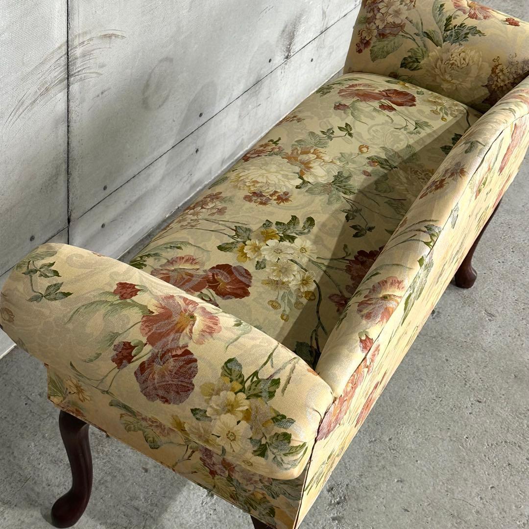 ✿英国クラシック調✿ 花柄カウチソファ｜猫脚 アーム付き｜アンティーク調 長椅子