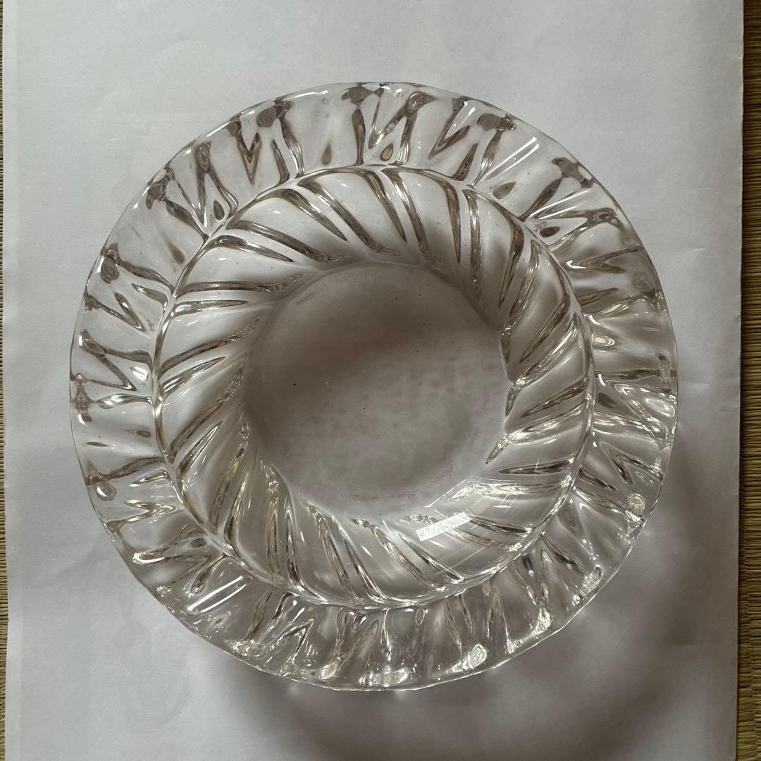 ガラス製ツイスト模様灰皿　7枚セット