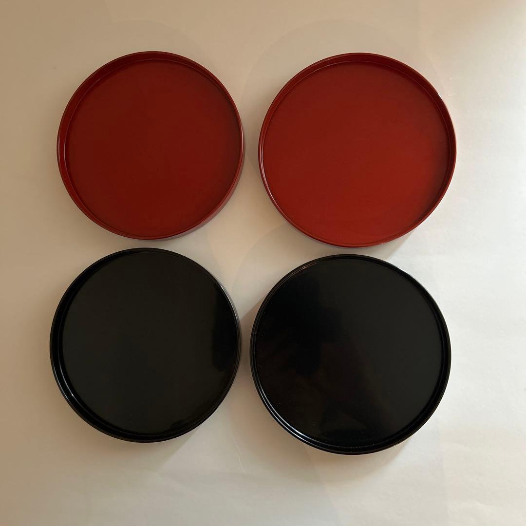 輪島本朱、黒漆塗り五寸皿4客