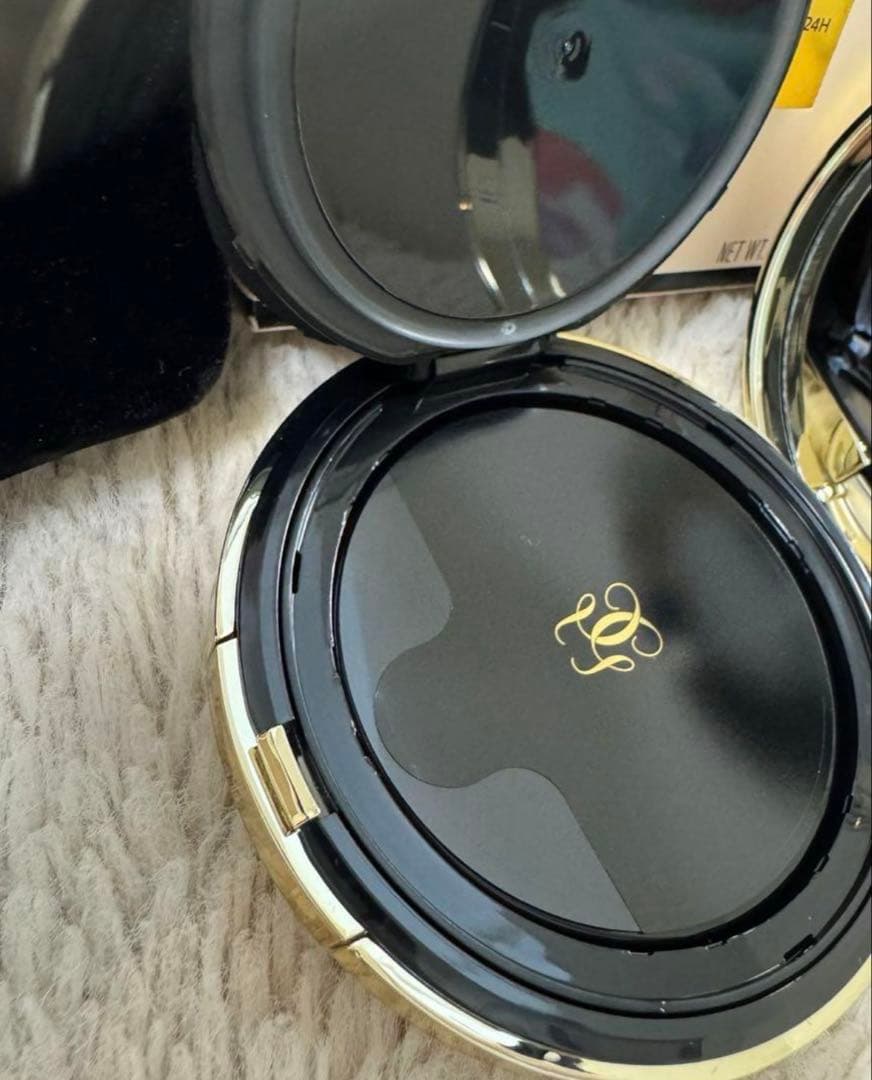 [お値下げしました] 新品　ゲラン　パリュール　ゴールド　クッションN