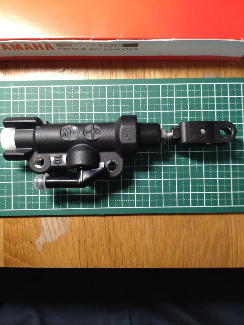 ブレンボ リア マスターシリンダー ブレーキ Z900RS ヤマンボ 流用
