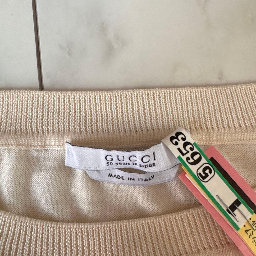 GUCCI 花柄 半袖トップス