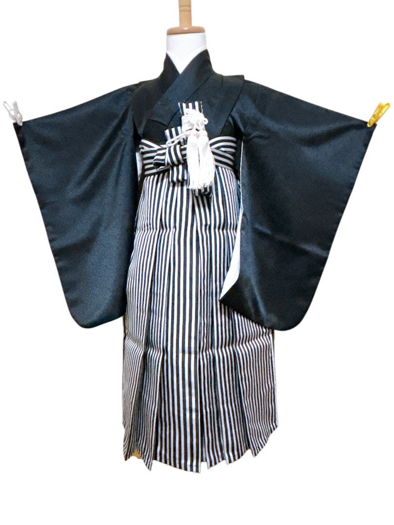 王道!!黒系縦縞袴♡七五三　5歳　男の子　フルセット　一式　兜