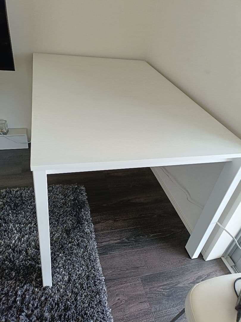 美品　カリガリス　バロン　伸長式ダイニングテーブル（最長190センチ）