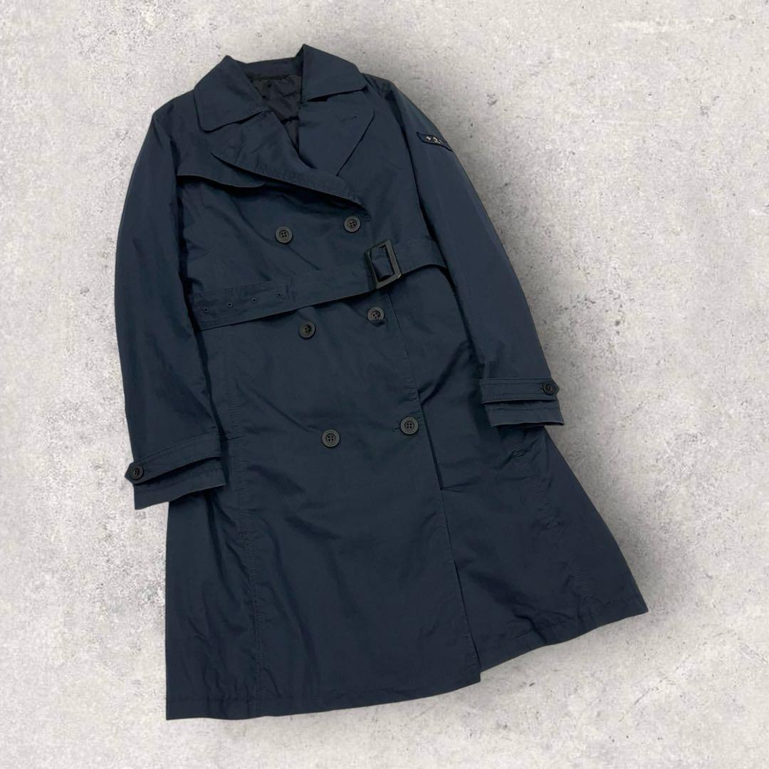 11642【美品】TATRAS ダウンライナー付きトレンチコート　ロゴワッペン