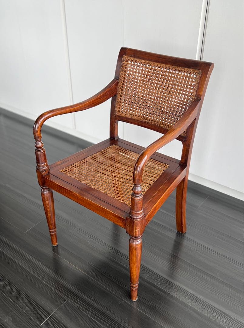 送料込　フラマン (FLAMANT)の椅子①