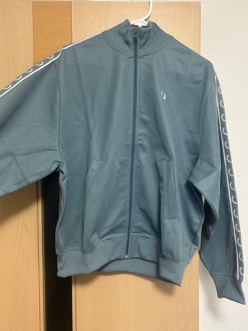ジャケット・アウター FRED PERRY Taped Track Jacket