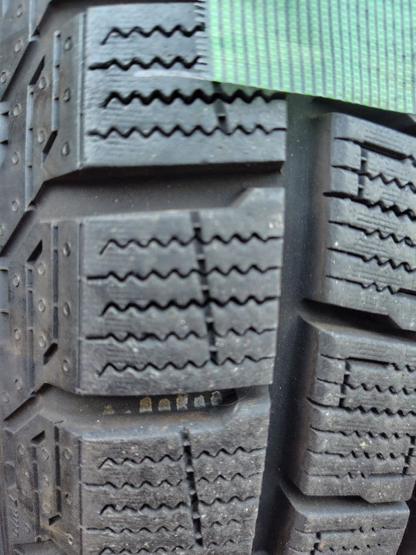 ピレリ シンメトリコ 195/65R15 2023年製