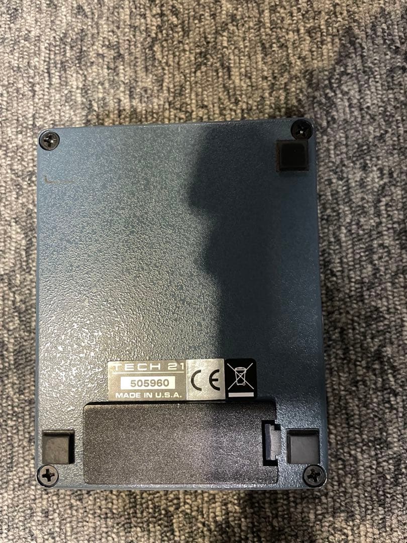 TECH21 Sansamp VT Bass アンプシミュレーター