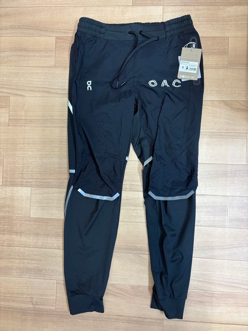 ⭐︎RUN⭐︎On ランニングパンツ