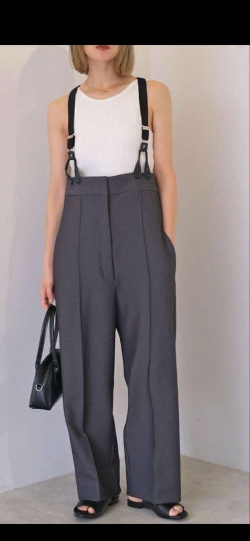 AKTE グレー サスペンダー付き パンツ　サイズ1