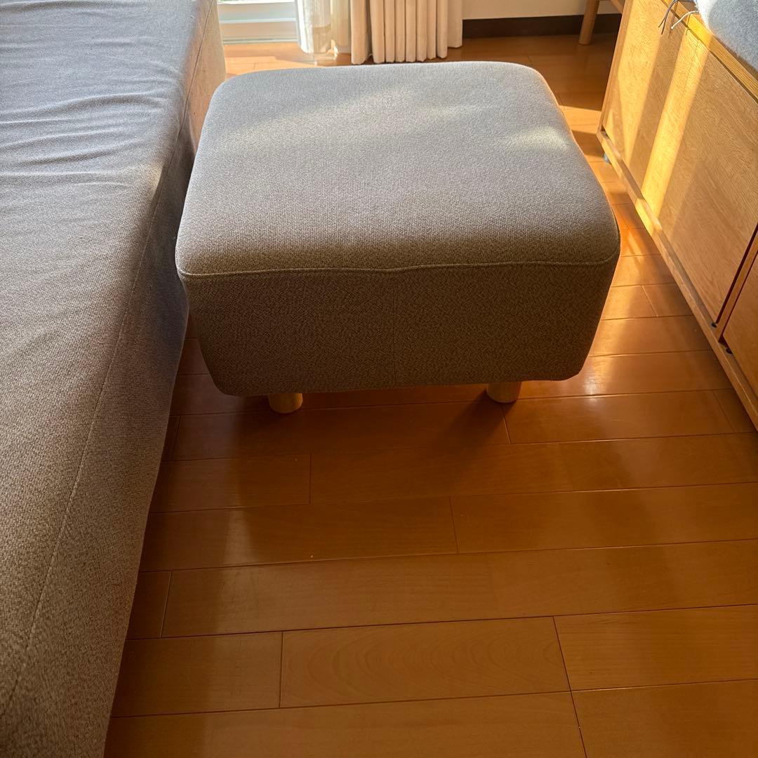 無印良品オットマン のみ　カバー脚ついてます
