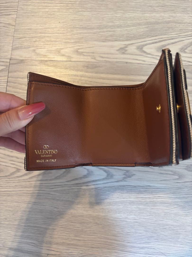 VALENTINO レザー ミニ財布