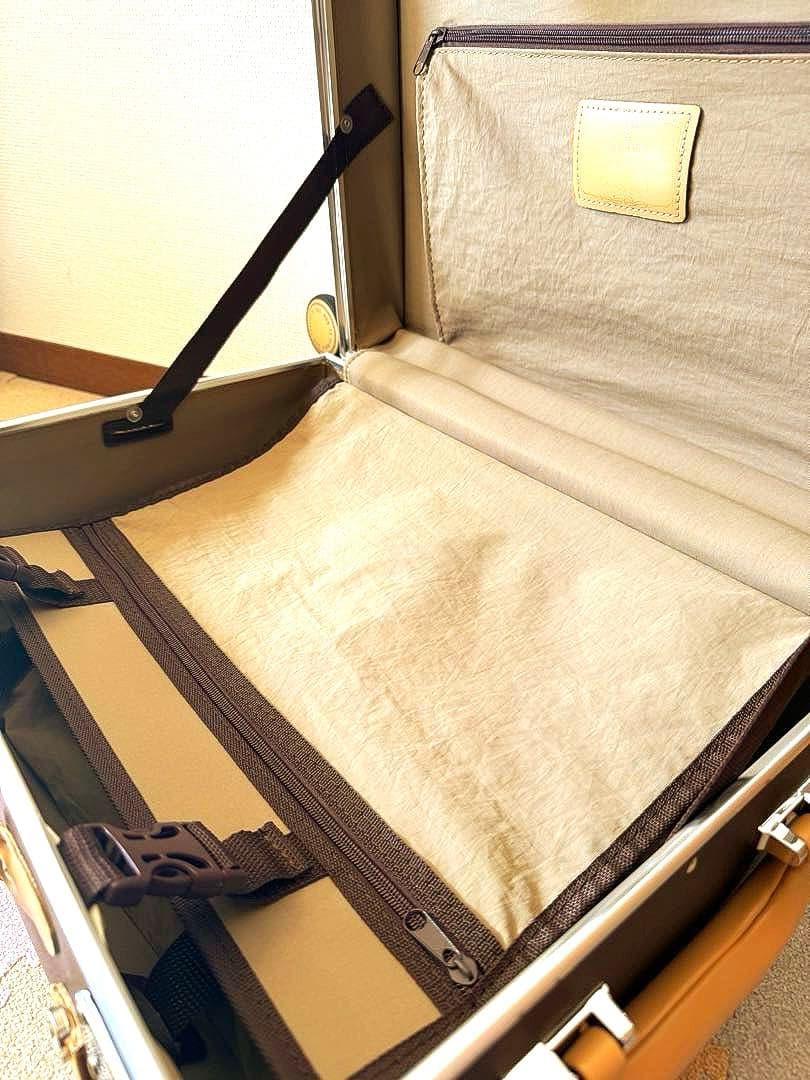 & chouette ブラウン キャリーケース