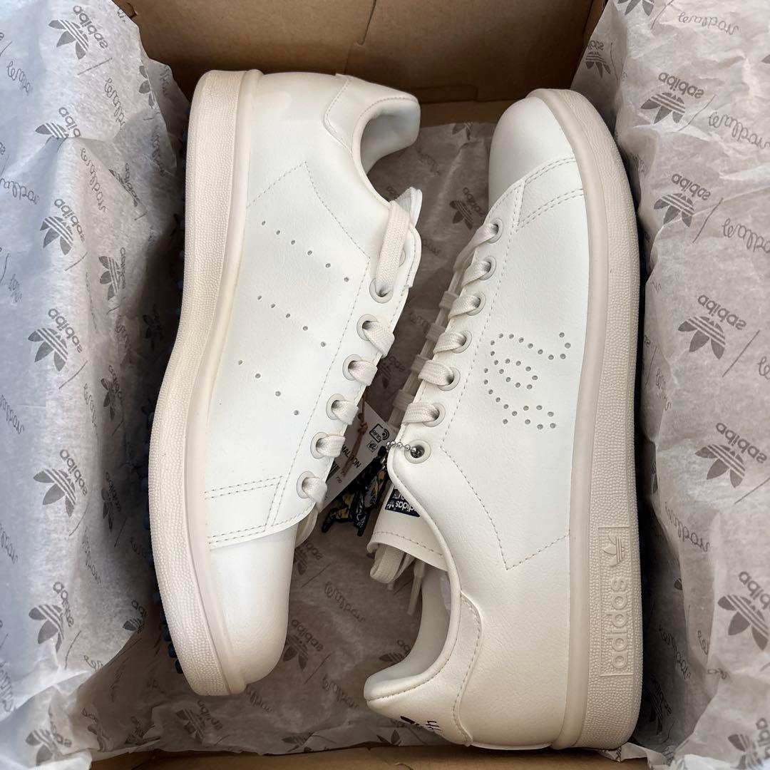 新品　未使用　箱付き　チャーム付き　スタンスミス　マルボンゴルフ25.5cm