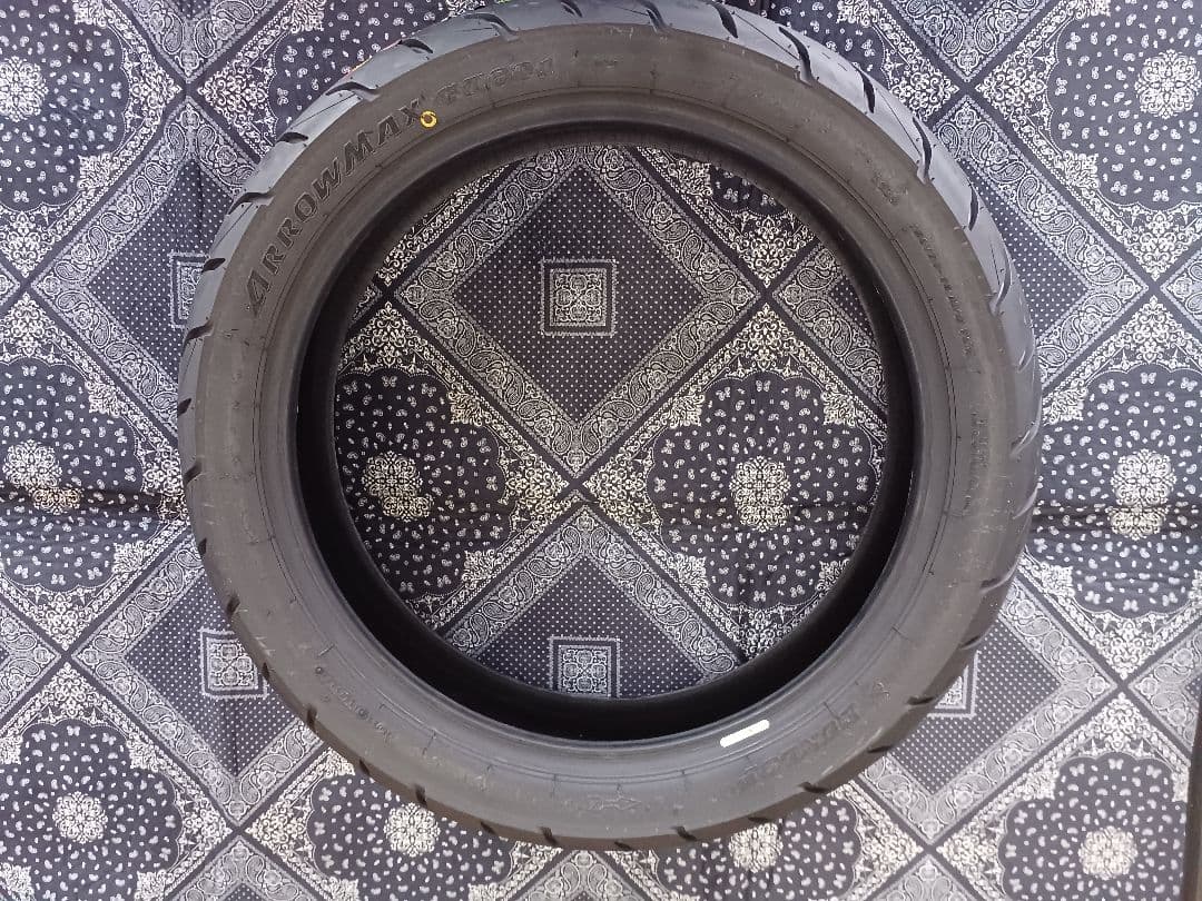 ダンロップアローマックスGT601 110/80-17 150/70-18新品！