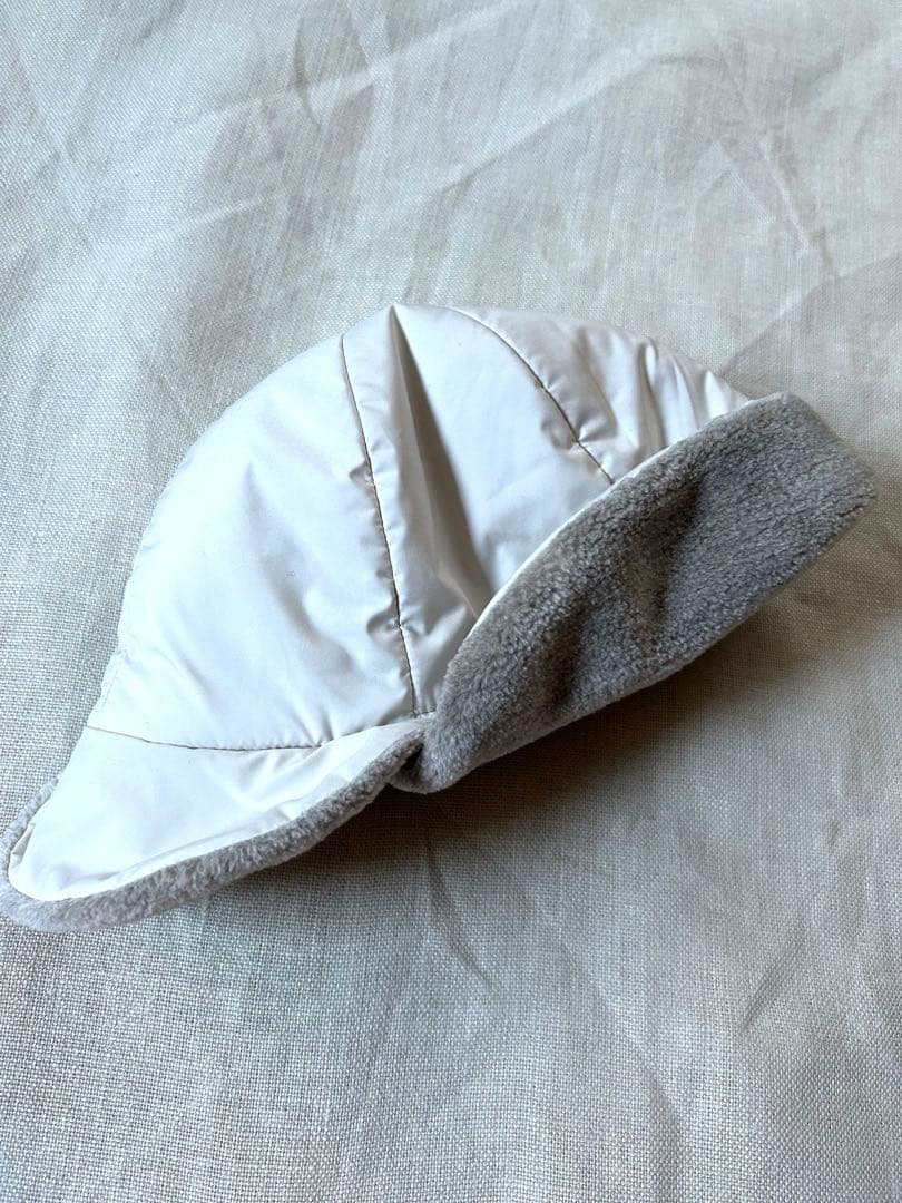 マチュアーハ_ eco padded cap White