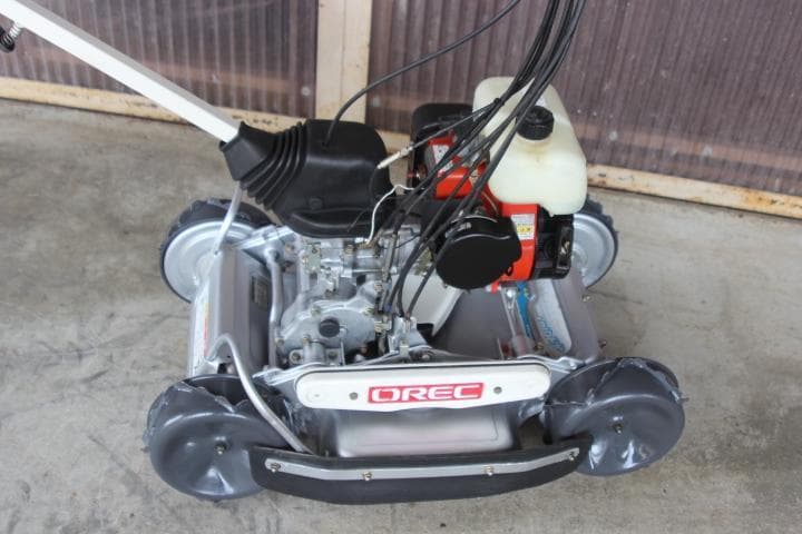 スパイダーモアー　SP850A　4WD 爪新品　オーレック　斜面刈