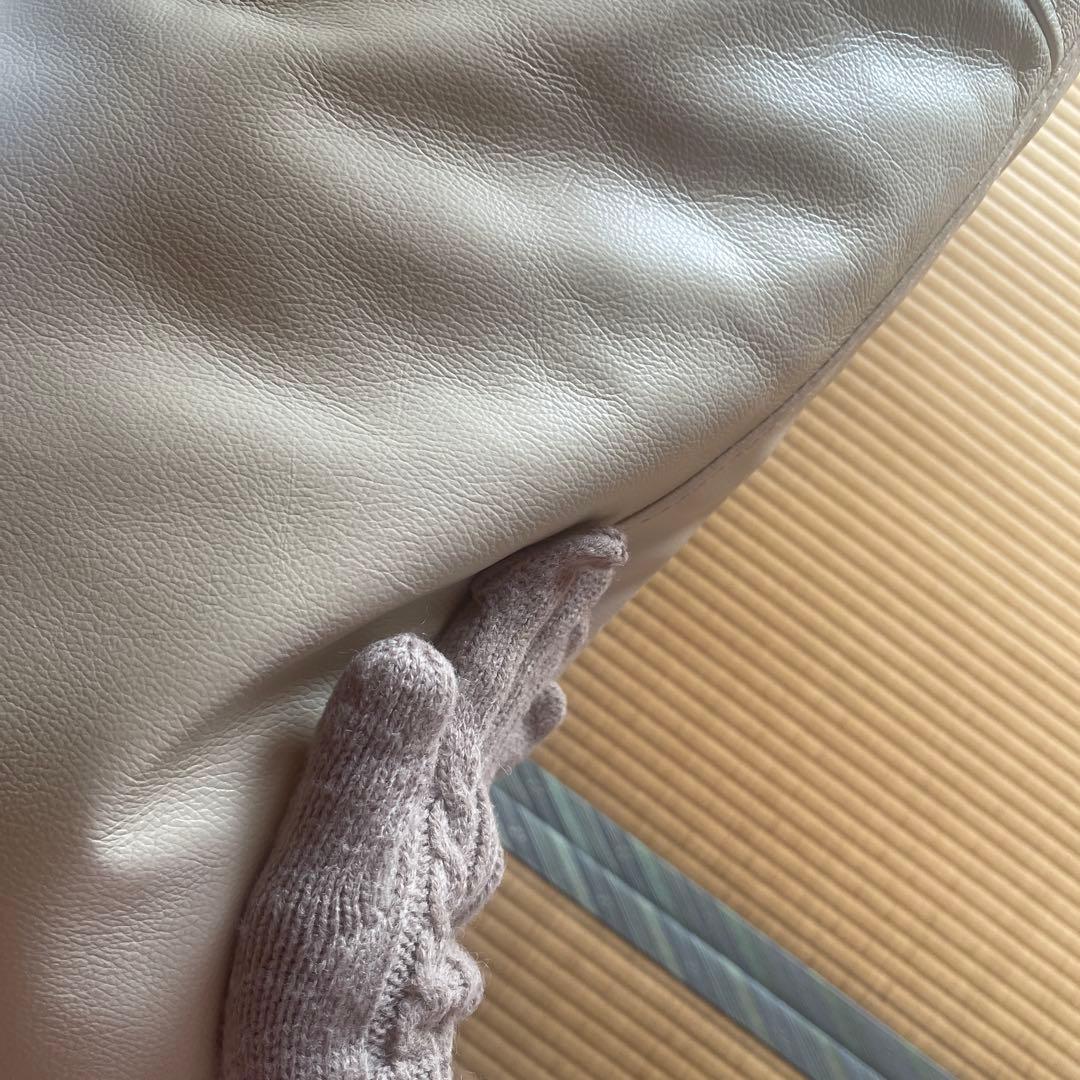 ニトリ2人掛けソファー　ベージュ系