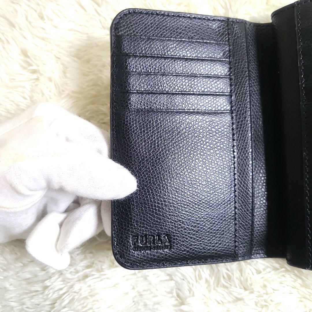 FURLA フルラ カメリア 二つ折り財布 現行ロゴ レザー ブラック