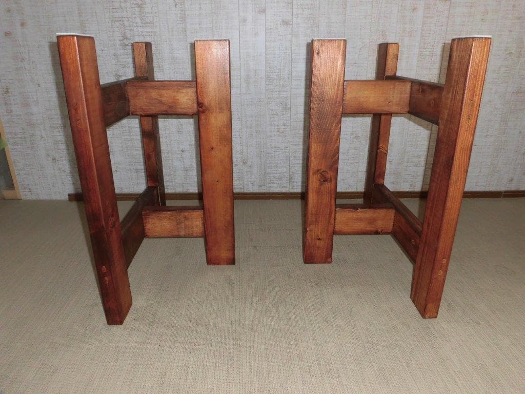 木製脚　ダイニング用　高さ65cm　天然木　無垢　パーツ　茶色塗装