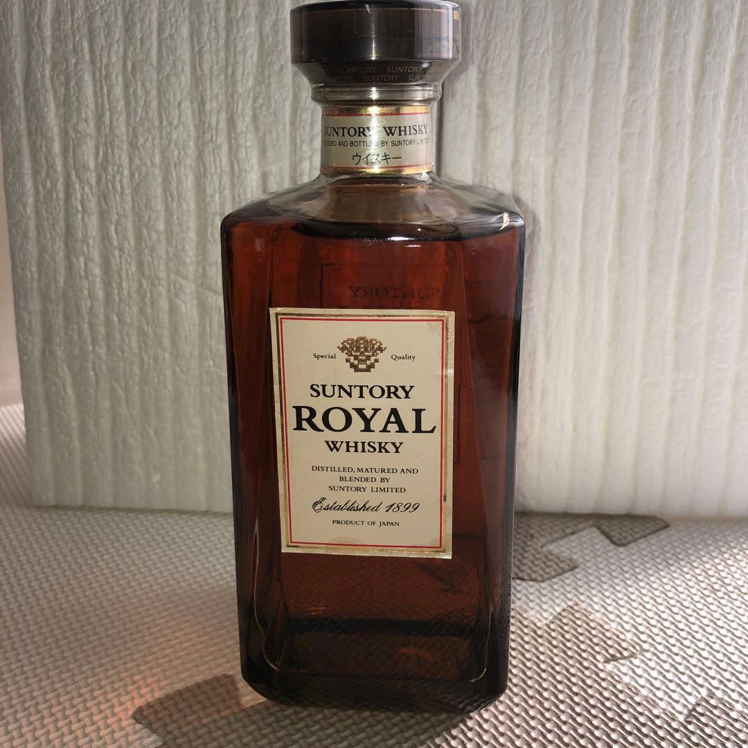 サントリーローヤルウィスキー