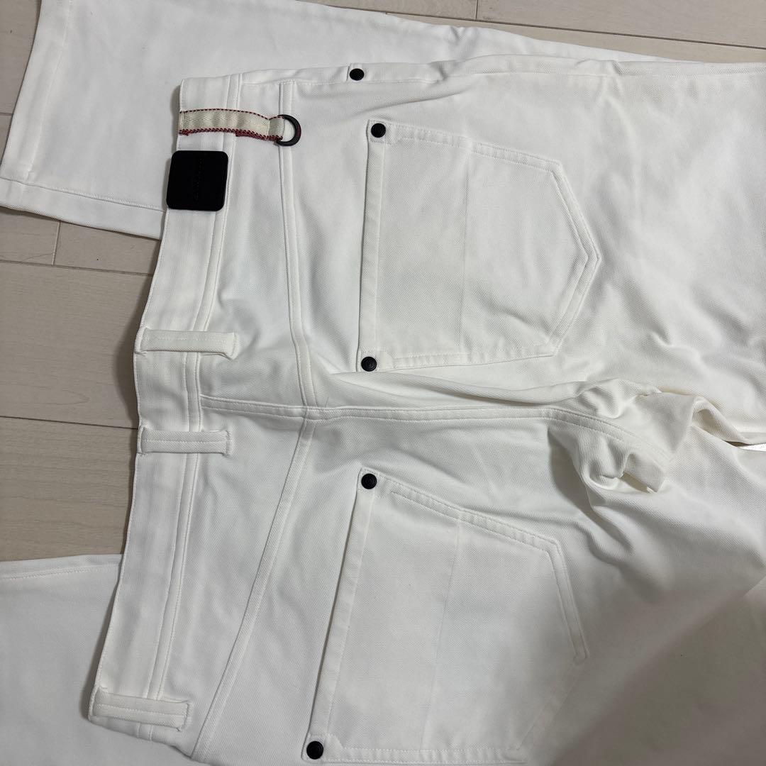 ブリーフィング ホワイト スリムフィット パンツ