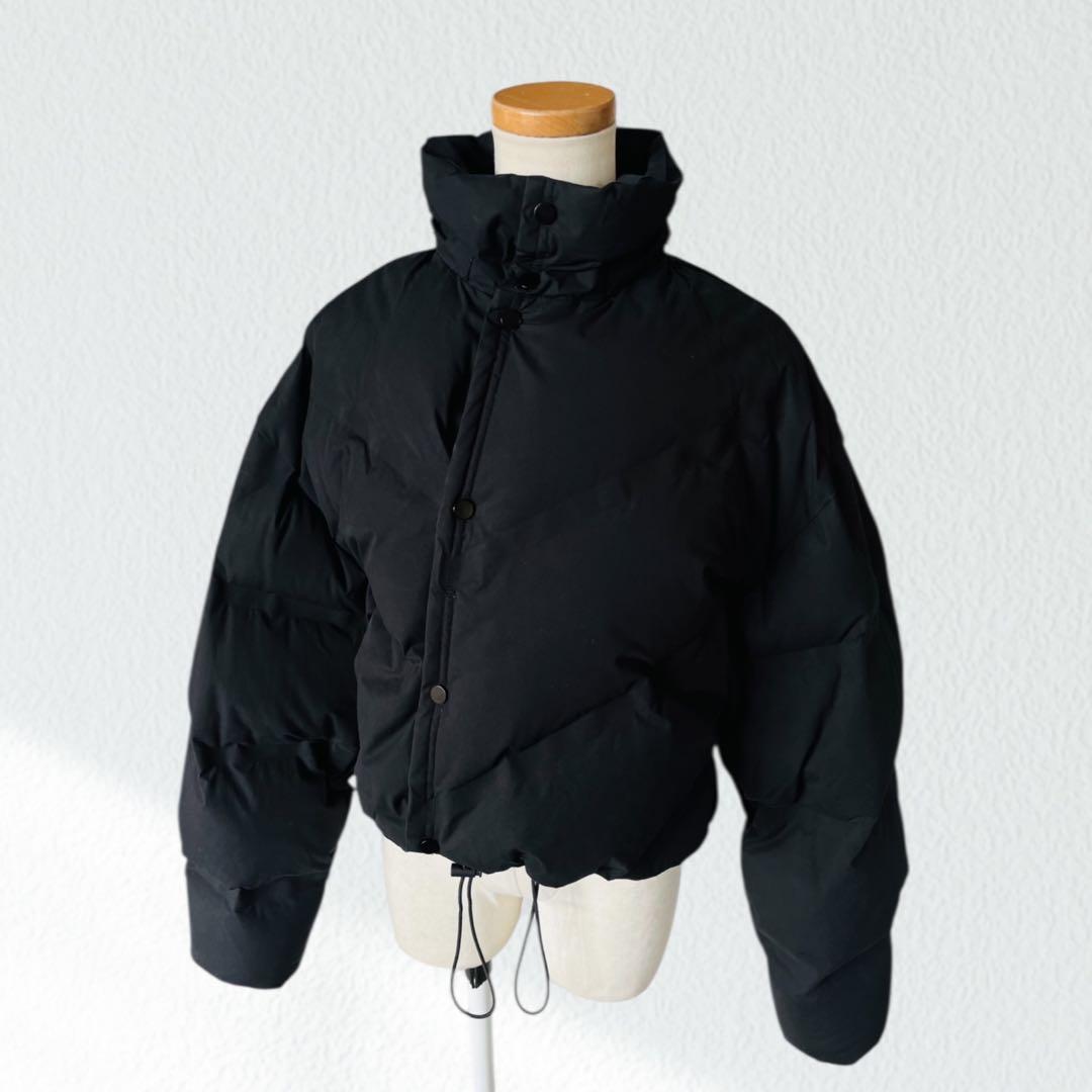 30万 BOTTEGA VENETA ショート ダウン ジャケット コート 黒S
