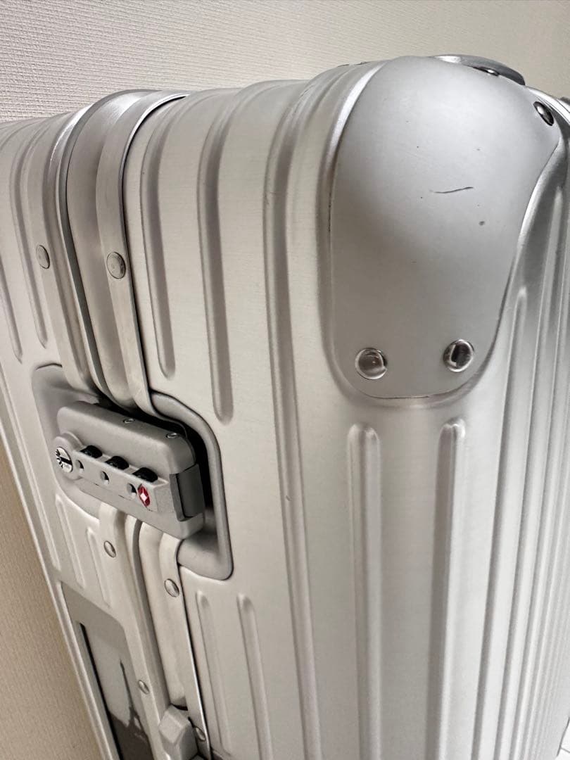 リモワ　トパーズ RIMOWA TOPAS E-Tag 4輪 TSAロック