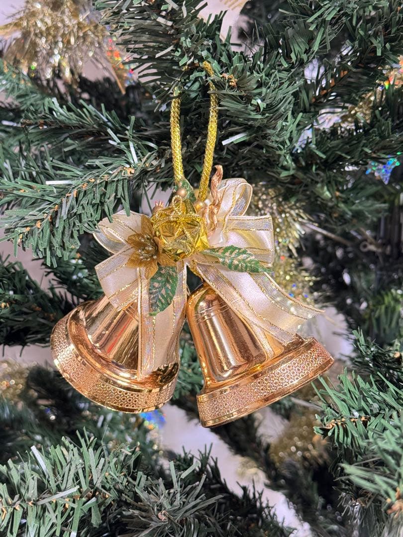 ゴールドのオーナメント　クリスマスツリー 約180cm