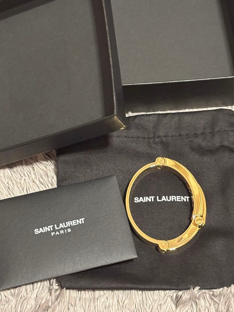 SAINT LAURENT ゴールドブレスレット ケース付